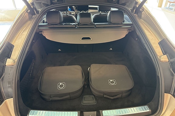 Mercedes-Benz GLC300 de 18 of 20