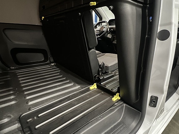 Peugeot Partner 21 of 25
