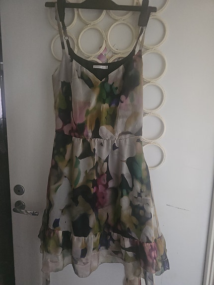 Product image 1 of 6