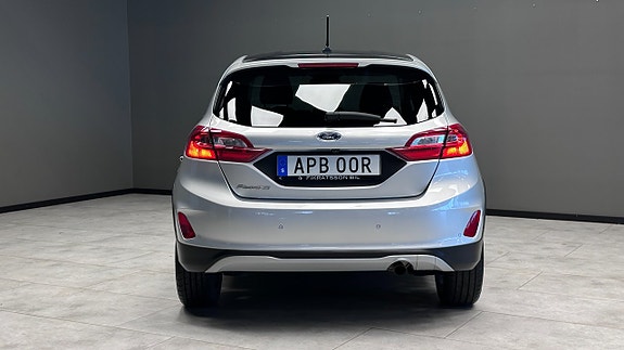 Ford Fiesta 20 of 21