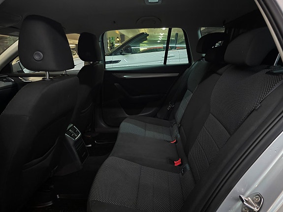 Skoda Octavia 11 of 13