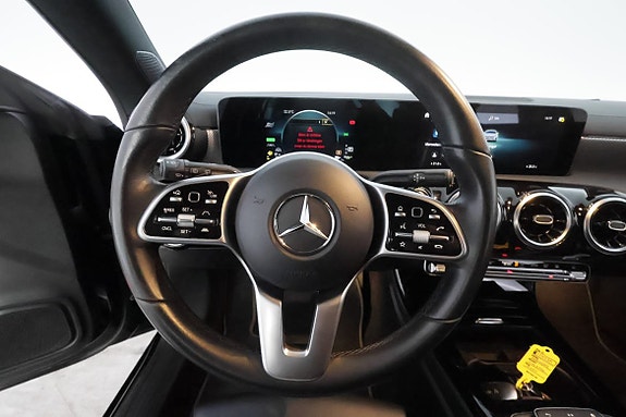 Mercedes-Benz CLA250 e 26 of 30
