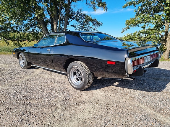 Dodge Charger 4 of 6