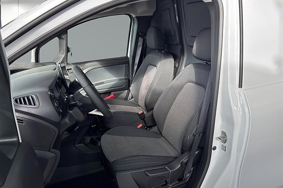 Mercedes-Benz eCitan 11 of 12