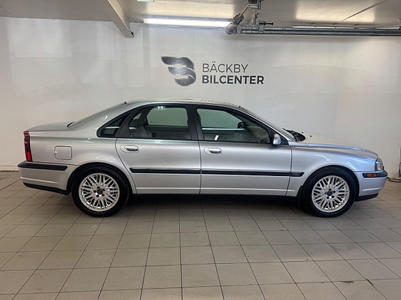 Volvo S80 6 of 14