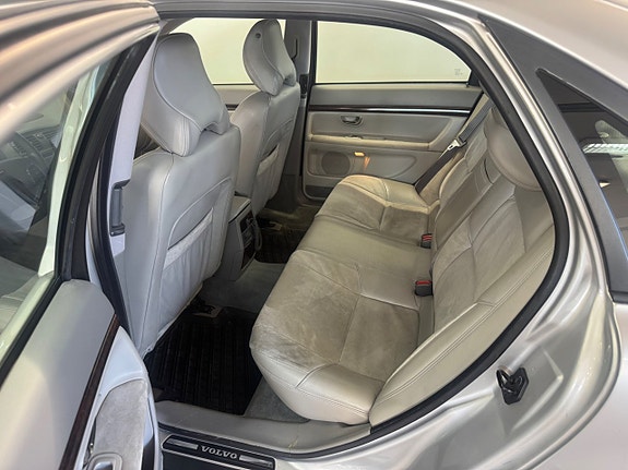 Volvo S80 11 of 14