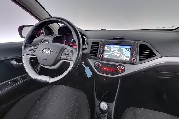 Kia Picanto 13 of 27