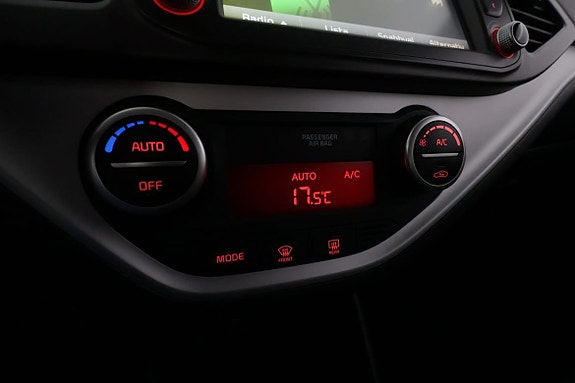 Kia Picanto 22 of 27