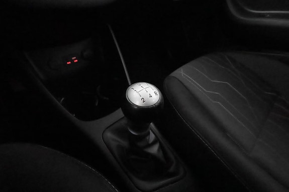 Kia Picanto 21 of 27