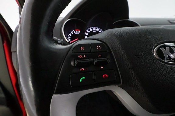 Kia Picanto 16 of 27