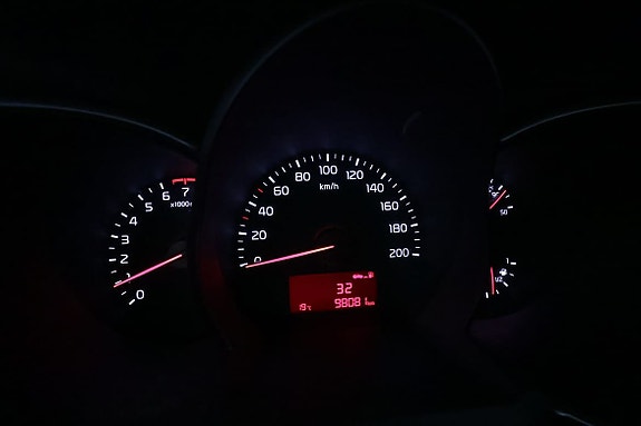 Kia Picanto 23 of 27