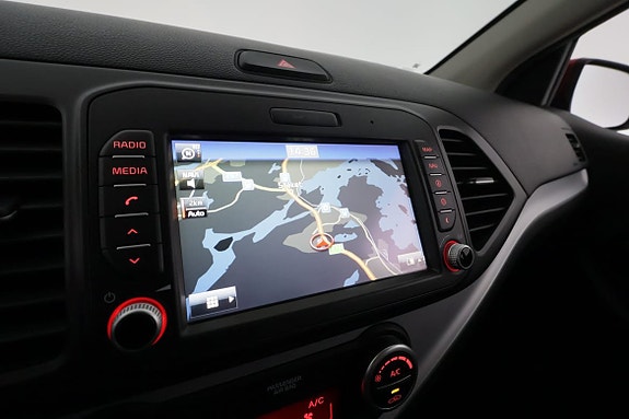 Kia Picanto 24 of 27