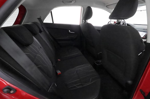 Kia Picanto 20 of 27