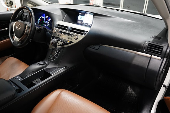 Lexus RX450h 12 of 23