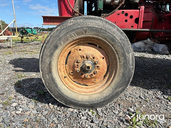 Traktor Volvo BM Buster 12 of 30