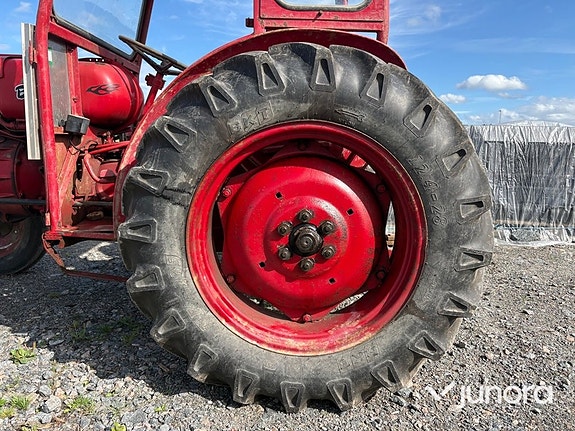 Traktor Volvo BM Buster 13 of 30