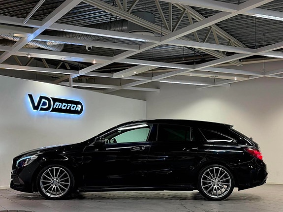 Mercedes-Benz CLA200 2 of 23