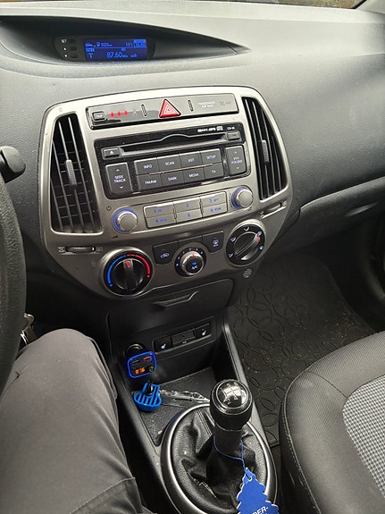 Hyundai i20 6 of 8