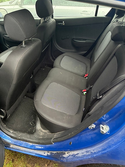 Hyundai i20 8 of 8