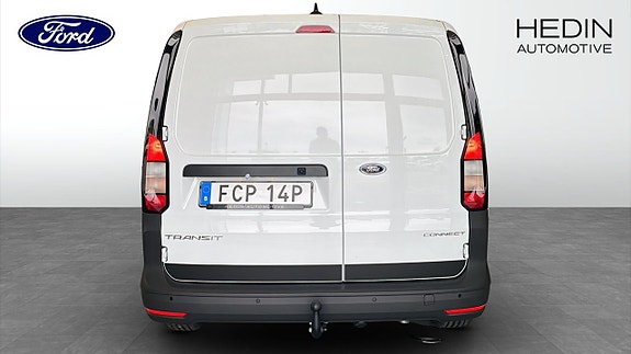 Ford Transit Connect 7 of 9