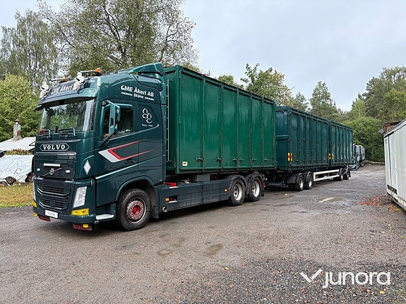Lastbil, lastväxlare och containrar Volvo FH500