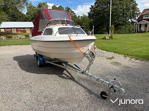 Motorbåt Ryds 485 FC – Yamaha F50 AET 50 hk 4-takt – Neptun trailer 10 of 30