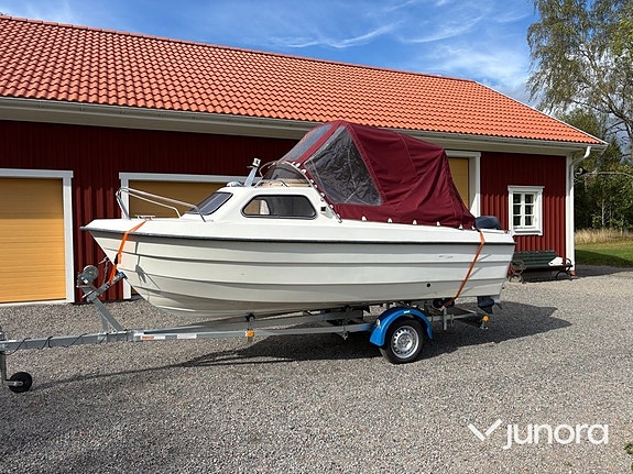 Motorbåt Ryds 485 FC – Yamaha F50 AET 50 hk 4-takt – Neptun trailer 2 of 30