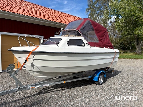 Motorbåt Ryds 485 FC – Yamaha F50 AET 50 hk 4-takt – Neptun trailer 3 of 30