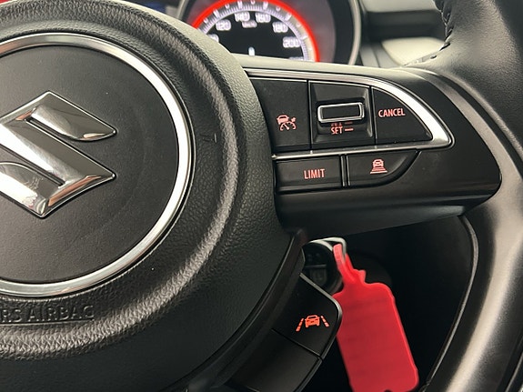 Suzuki Swift 19 of 30