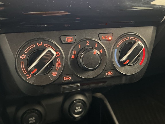 Suzuki Swift 22 of 30