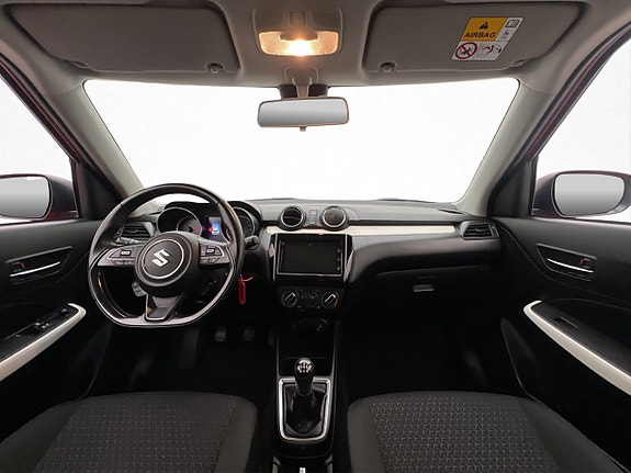 Suzuki Swift 13 of 30