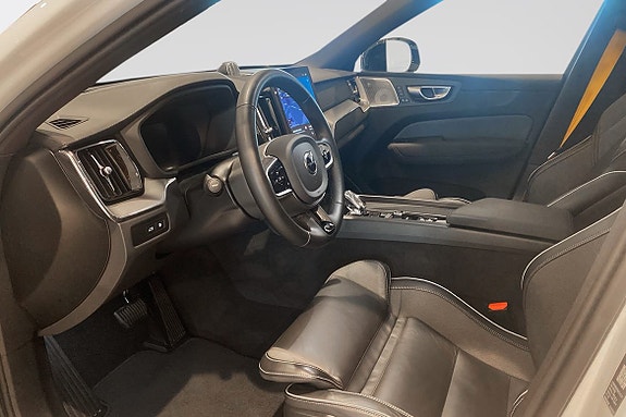 Volvo XC60 6 of 15