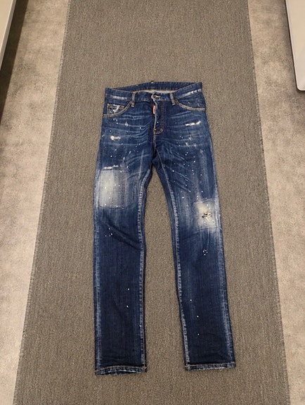 Product image 1 of 2