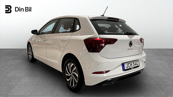 Volkswagen Polo 3 of 12
