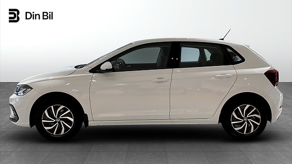 Volkswagen Polo 2 of 12