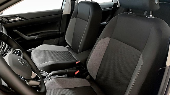 Volkswagen Polo 8 of 12