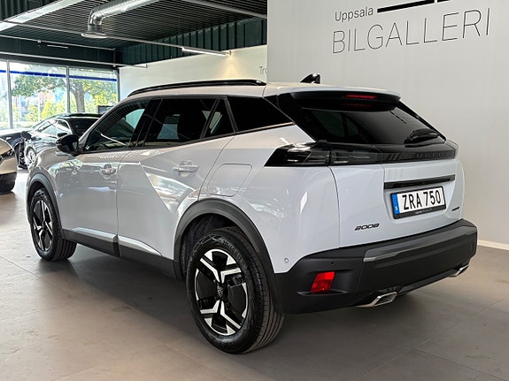 Peugeot 2008 4 of 20