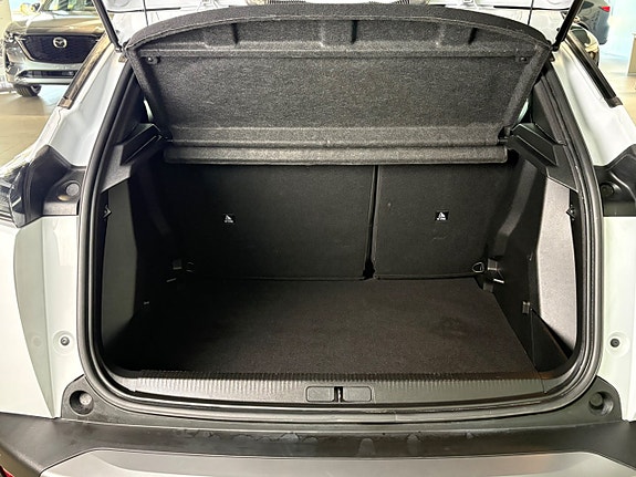 Peugeot 2008 6 of 20