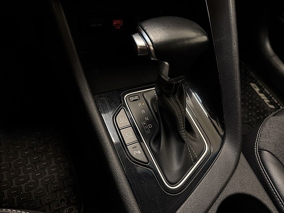 Kia Niro 10 of 28