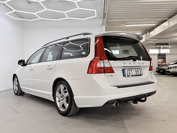Volvo V70 8 of 29
