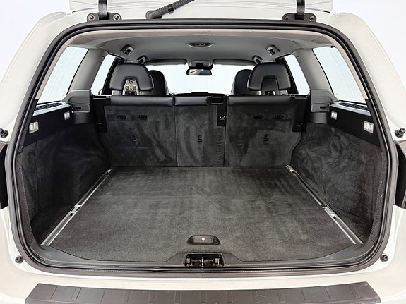 Volvo V70 13 of 29