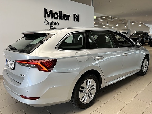 Skoda Octavia 3 of 18