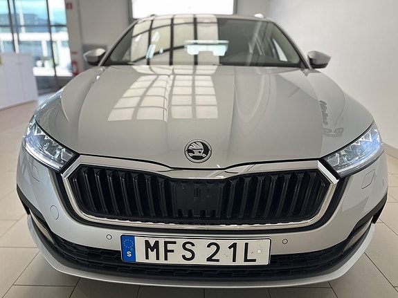 Skoda Octavia 9 of 18
