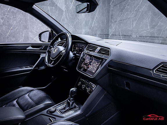 Volkswagen Tiguan Allspace 13 of 30