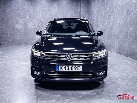 Volkswagen Tiguan Allspace 2 of 30