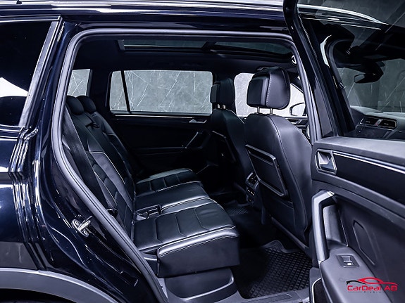 Volkswagen Tiguan Allspace 16 of 30
