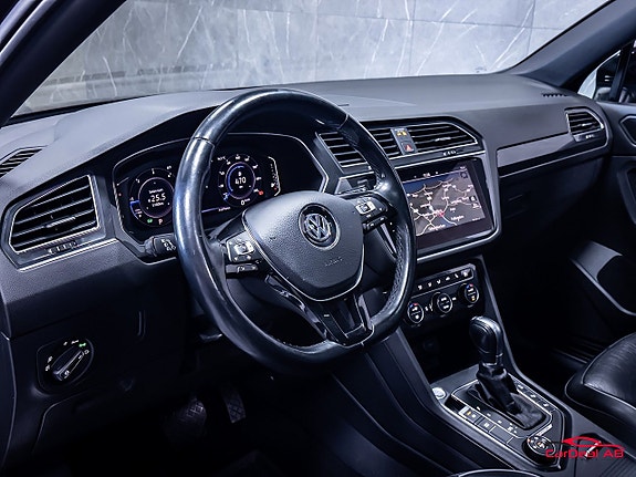 Volkswagen Tiguan Allspace 12 of 30