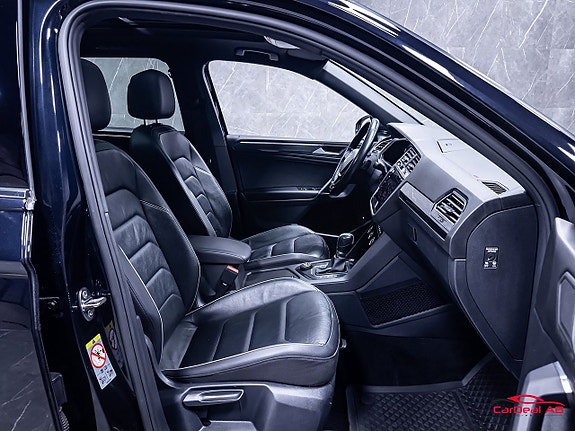 Volkswagen Tiguan Allspace 15 of 30