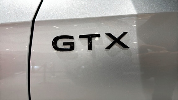 Volkswagen ID.4 GTX 23 of 25