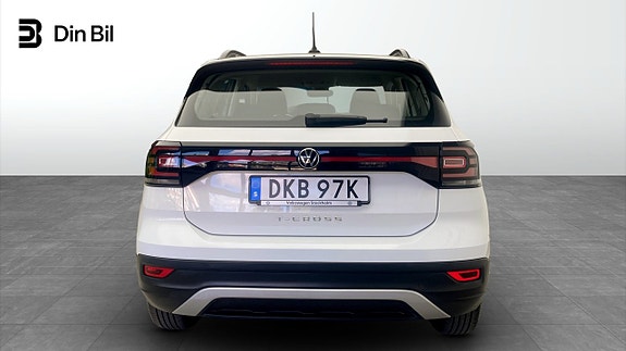 Volkswagen T-Cross 5 of 13